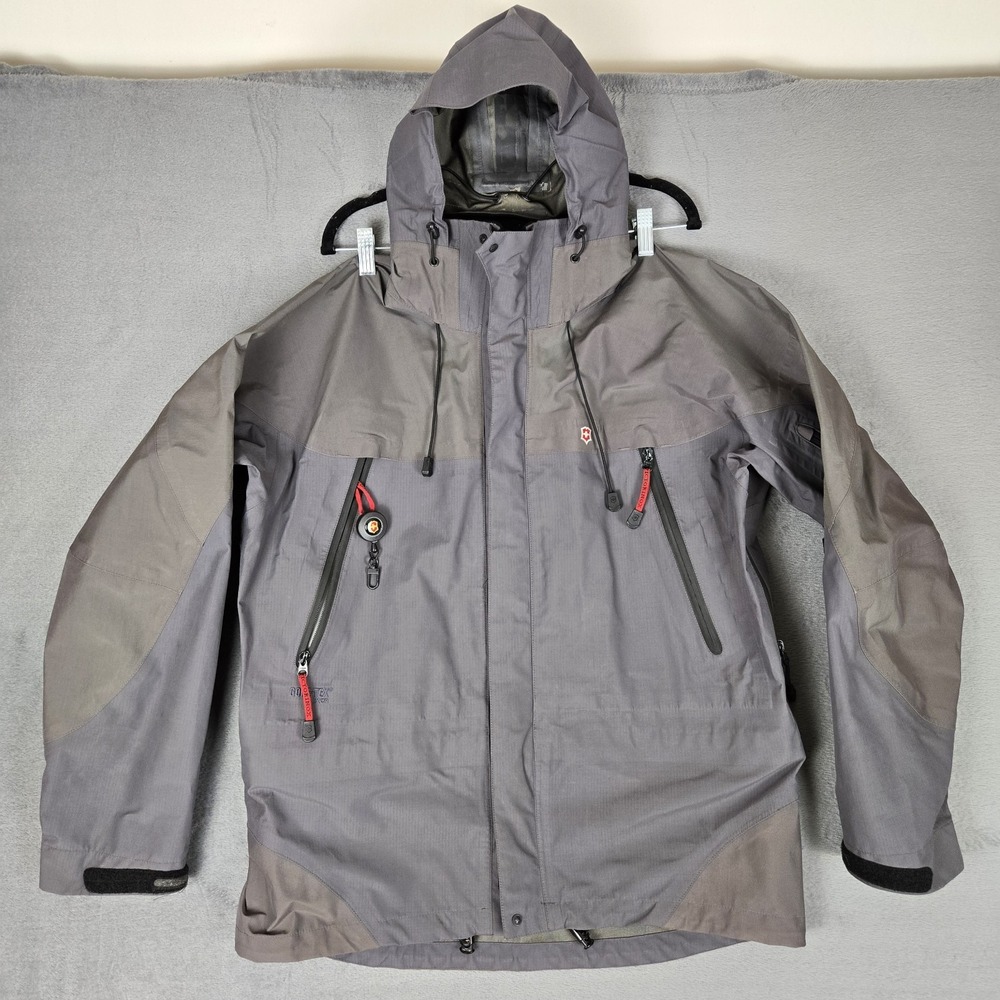 Victorinox Jacket Mens Medium Gray Gore Tex XCR Waterproof Shell Outdoor *READ